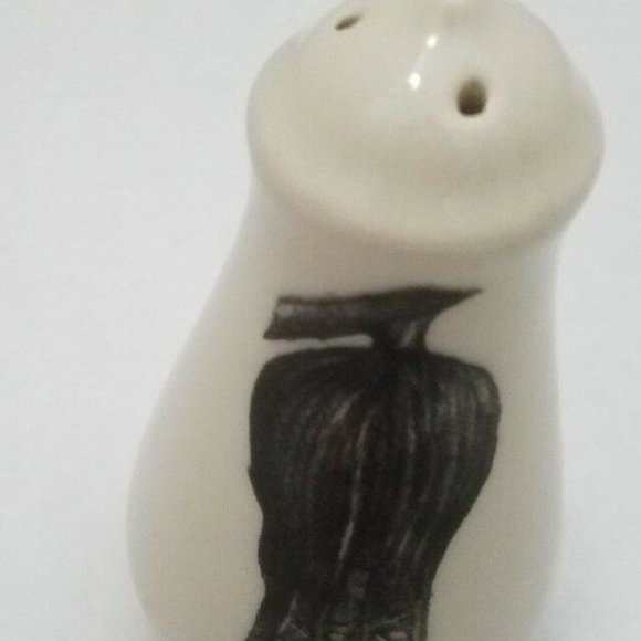 Laura Zindel Salt Shaker Ceramic Black Cream - Picture 3 of 9